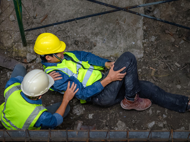How a Seattle Personal Injury Attorney Builds Your Case