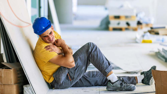 How a Seattle Personal Injury Attorney Builds Your Case
