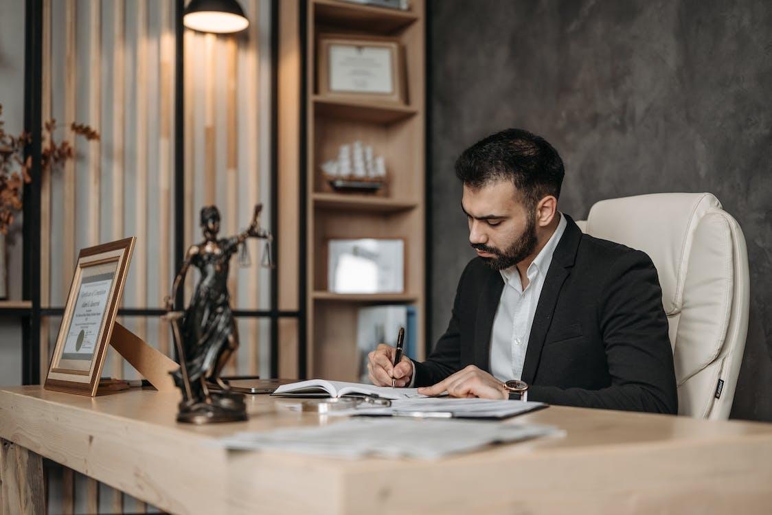 Trusted Seattle Seattle Truck Accident Attorney for Compensation